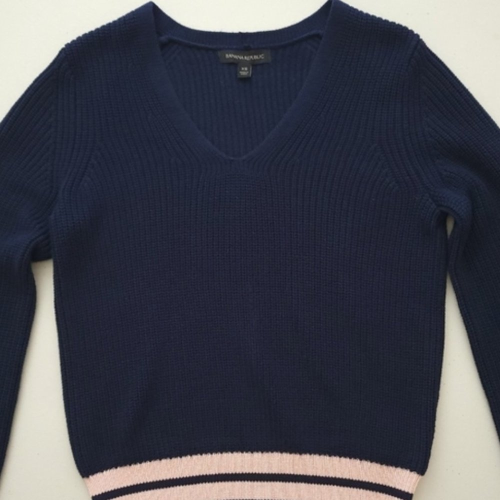 Banana Republic Navy Long Sleeve V neck sweater